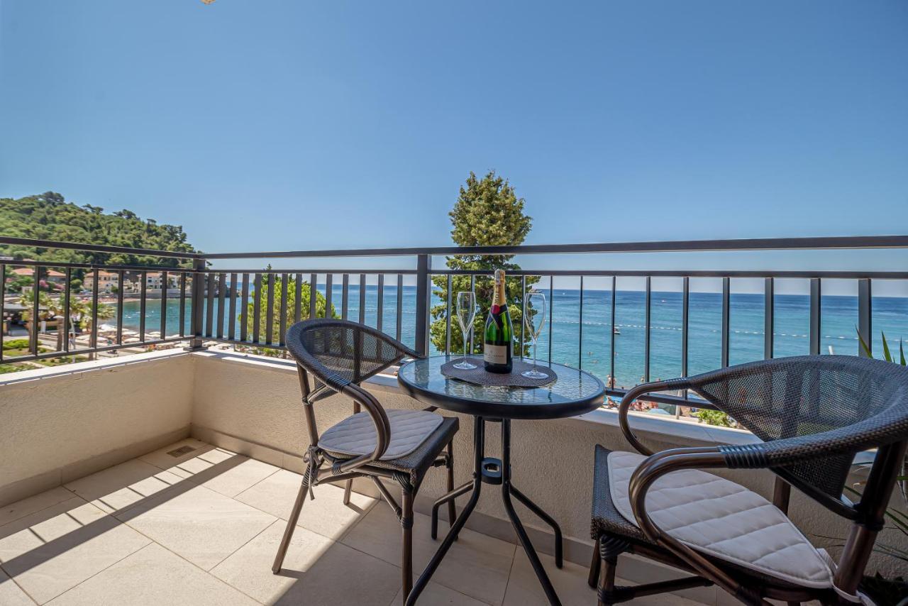 Mar Azul Apartments Petrovac na moru Exterior foto
