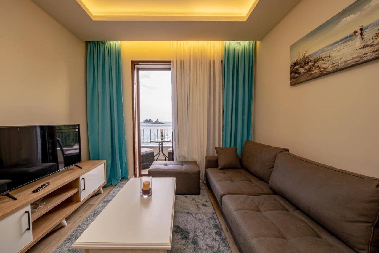 Mar Azul Apartments Petrovac na moru Exterior foto